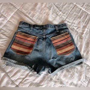 Wrangler high-waisted denim short shorts